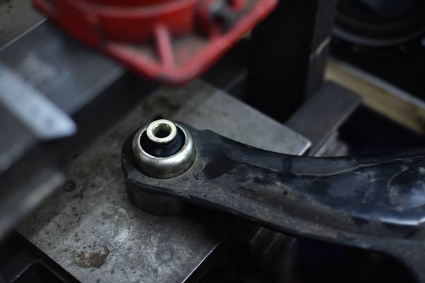 కంట్రోల్ ఆర్మ్ బుషింగ్ డిజైన్‌లో లైట్ వెయిటింగ్ ట్రెండ్స్